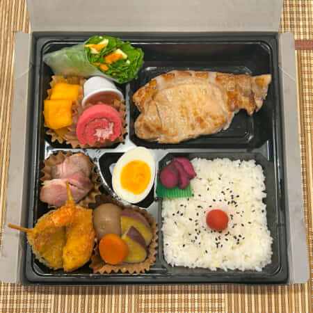 法人様用特選ロースステーキ弁当｜札幌市白石区でベイクドポークのテイクアウト・デリバリーなら詩の屋