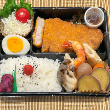 ロースカツのお弁当｜札幌市白石区でベイクドポークのテイクアウト・デリバリーなら詩の屋